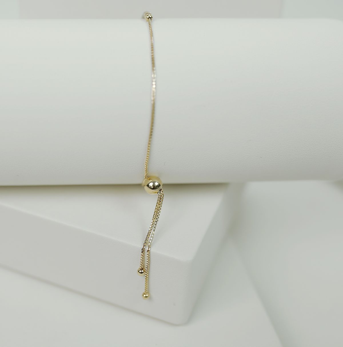 Victoria Gold Bangle - Belvite Jewels